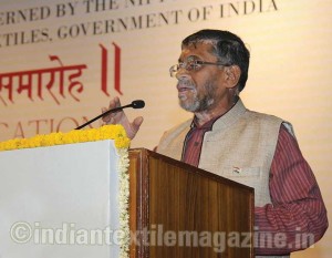 Textile-Minister-SKGangwar-1